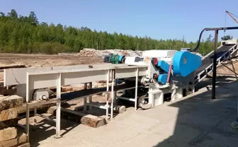Russia wood chipper