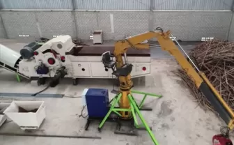 Indonesia 2113 Model Board Wood Chipper